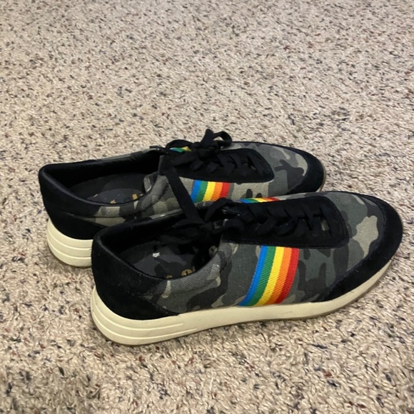 GOLA Montreal Camo Sneaker In Dark Khaki/ Black size 8 - Picture 4 of 7